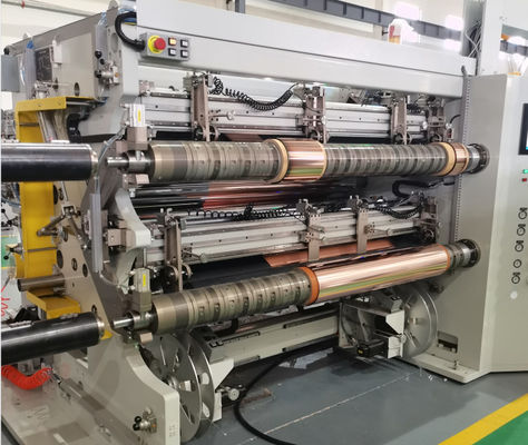 色とりどりのタッチスクリーン切断回転機 PET+Cu OPP+Cu