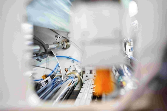 800mm ロール直径ポリマー 水用マニフォールド 電動キャビネット コンデンサフィルム