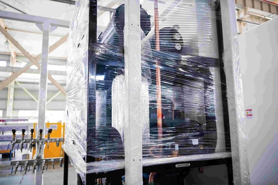 銅/アルミニウム金属化設備 金属コーティング 巻き込みシステム 真空システム