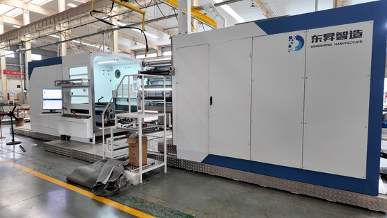 凝縮体 真空金属化器 均一なコーティング厚さのためのステーゲージされたセラミックボート配置