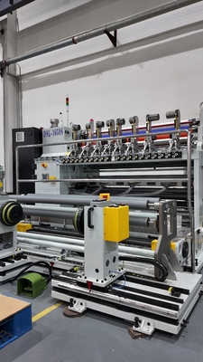 製造者 紙ロール リワンドリング マシン 紙ロール スライター リワンドリング